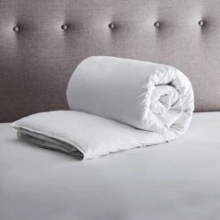 Fogarty White Goose Feather And Down All Seasons 13.5 Tog Duvet 9 Fogarty White Goose Feather And Down All Seasons 13.5 Tog Duvet -Bed Linings Store 1000034552 alt02