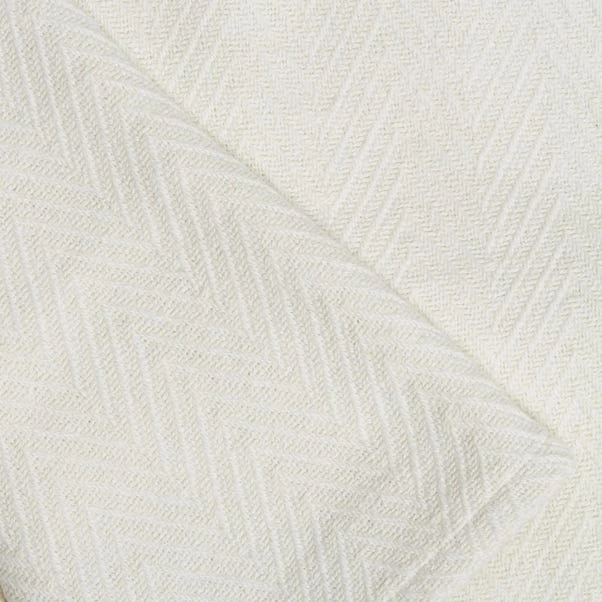 Dunelm Hampton 200cm X 200cm Throw 5 Dunelm Hampton 200cm X 200cm Throw - Image 3