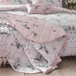 Dunelm Heavenly Hummingbird Blush Bedspread 10 Dunelm Heavenly Hummingbird Blush Bedspread -Bed Linings Store 1000140274 alt02