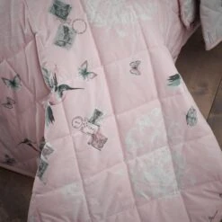 Dunelm Heavenly Hummingbird Blush Bedspread 13 Dunelm Heavenly Hummingbird Blush Bedspread -Bed Linings Store 1000140274 alt05
