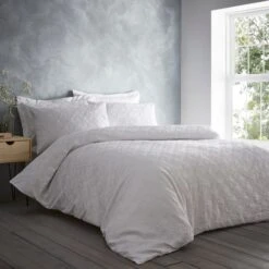 Dunelm Astra Textured White Oxford Pillowcase 8 Dunelm Astra Textured White Oxford Pillowcase -Bed Linings Store 1000159710 alt02