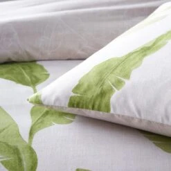 Riva Home Furn. Plantain Leaf Green Reversible Duvet Cover And Pillowcase Set -Bed Linings Store 1000161283 alt01