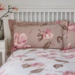 Dunelm Lois Large Floral Pink Oxford Pillowcase 6 Dunelm Lois Large Floral Pink Oxford Pillowcase -Bed Linings Store 1000166987 alt01