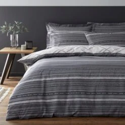 Dunelm Mika Monochrome Reversible Duvet Cover And Pillowcase Set 9 Dunelm Mika Monochrome Reversible Duvet Cover And Pillowcase Set -Bed Linings Store 1000181964 alt01