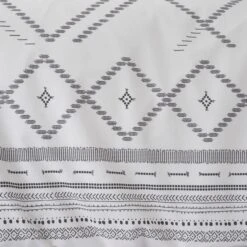 Dunelm Mika Monochrome Reversible Duvet Cover And Pillowcase Set 11 Dunelm Mika Monochrome Reversible Duvet Cover And Pillowcase Set -Bed Linings Store 1000181964 alt03