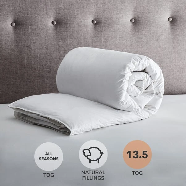 Fogarty White Goose Feather And Down All Seasons 13.5 Tog Duvet 3 Fogarty White Goose Feather And Down All Seasons 13.5 Tog Duvet