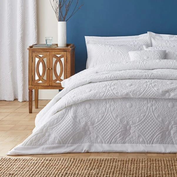 Dunelm Mandalay White Bedspread 3 Dunelm Mandalay White Bedspread