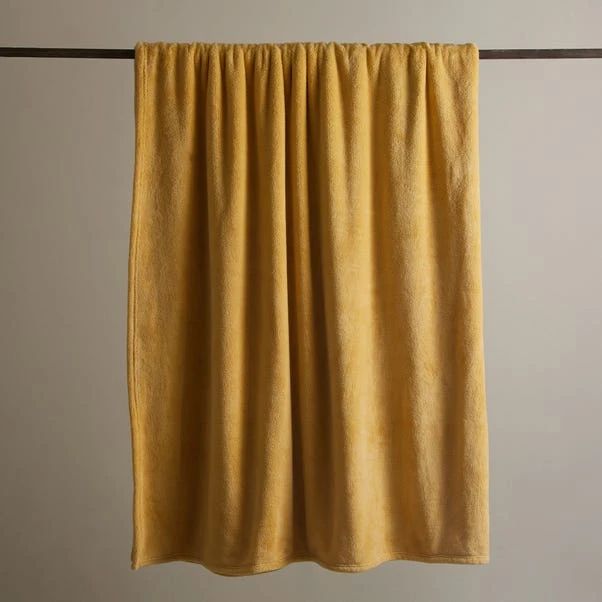Dunelm Seriously Soft Ochre Throw 3 Dunelm Seriously Soft Ochre Throw