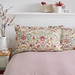 Dunelm Ruskin Red 100% Cotton Oxford Pillowcase -Bed Linings Store 30726090 alt01