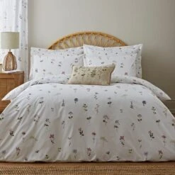 Dunelm Pressed Floral White Oxford Pillowcase 7 Dunelm Pressed Floral White Oxford Pillowcase -Bed Linings Store 30747985 alt02