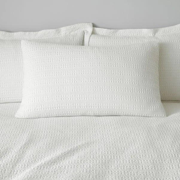 Dunelm Amberley Waffle White 100% Cotton Duvet Cover And Pillowcase Set 5 Dunelm Amberley Waffle White 100% Cotton Duvet Cover And Pillowcase Set - Image 3