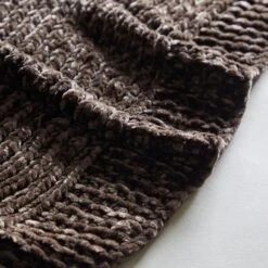 Dunelm Crystal Chenille Throw 9 Dunelm Crystal Chenille Throw -Bed Linings Store 30751149 alt02