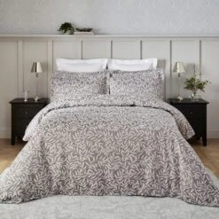 Dorma Willow Leaf Duvet Cover And Pillowcase Set