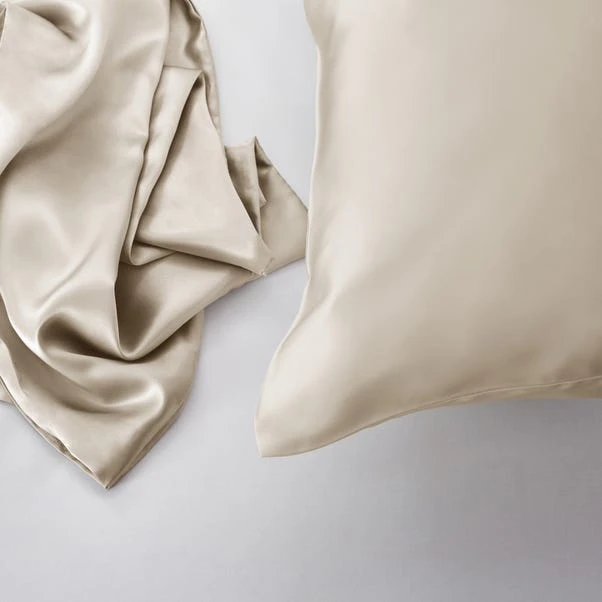 Dorma Champagne Silk Pillowcase 4 Dorma Champagne Silk Pillowcase - Image 2