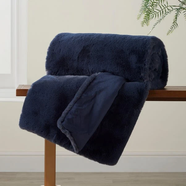 Dunelm Silky Soft Faux Fur Throw Navy 7 Dunelm Silky Soft Faux Fur Throw Navy - Image 5