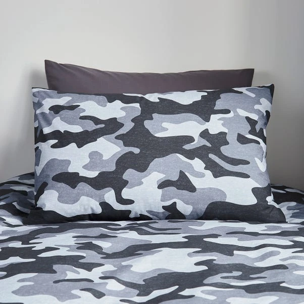 Dunelm Camo Duvet Cover And Pillowcase Twin Pack Set 7 Dunelm Camo Duvet Cover And Pillowcase Twin Pack Set - Image 5