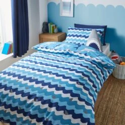 Dunelm Sharks Duvet Cover And Pillowcase Set -Bed Linings Store 30768122 alt02
