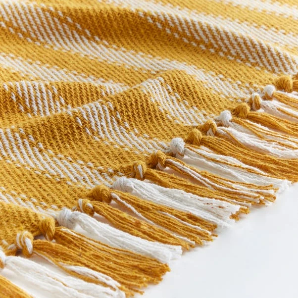 Dunelm Hanson Throw 6 Dunelm Hanson Throw - Image 4