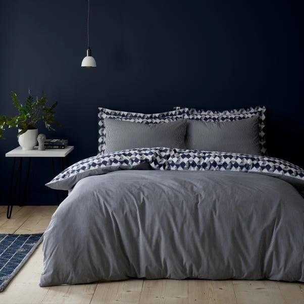 Elements Cove Blue Duvet Cover And Pillowcase Set 4 Elements Cove Blue Duvet Cover And Pillowcase Set - Image 2