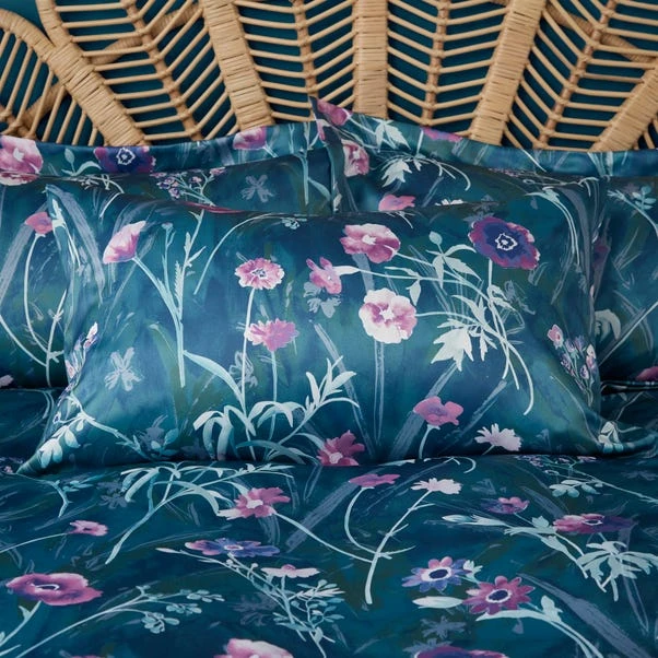 Dunelm Poppy Garden Duvet Cover And Pillowcase Set 4 Dunelm Poppy Garden Duvet Cover And Pillowcase Set - Image 2