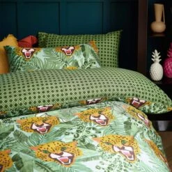Furn Untamed Green Reversible Duvet Cover And Pillowcase Set 8 Furn Untamed Green Reversible Duvet Cover And Pillowcase Set -Bed Linings Store 30771672 alt02