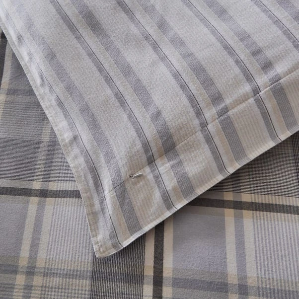 Dorma Heritage Check 100% Brushed Cotton Continental Pillowcase Set 5 Dorma Heritage Check 100% Brushed Cotton Continental Pillowcase Set - Image 3