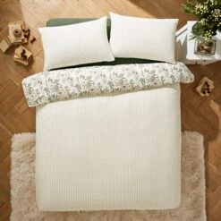 Natural History Museum Winter Rose 100% Brushed Cotton Duvet Cover And Pillowcase Set 9 Natural History Museum Winter Rose 100% Brushed Cotton Duvet Cover And Pillowcase Set -Bed Linings Store 30781315 alt01