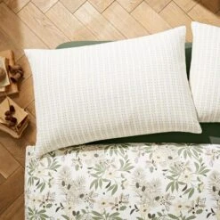 Natural History Museum Winter Rose 100% Brushed Cotton Duvet Cover And Pillowcase Set 12 Natural History Museum Winter Rose 100% Brushed Cotton Duvet Cover And Pillowcase Set -Bed Linings Store 30781315 alt05