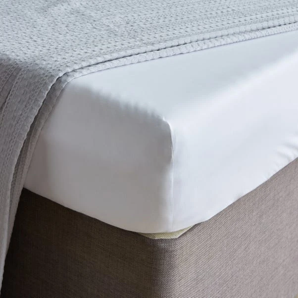 Hotel Plain White Cotton TENCEL™ 28cm Fitted Sheet 3 Hotel Plain White Cotton TENCEL™ 28cm Fitted Sheet