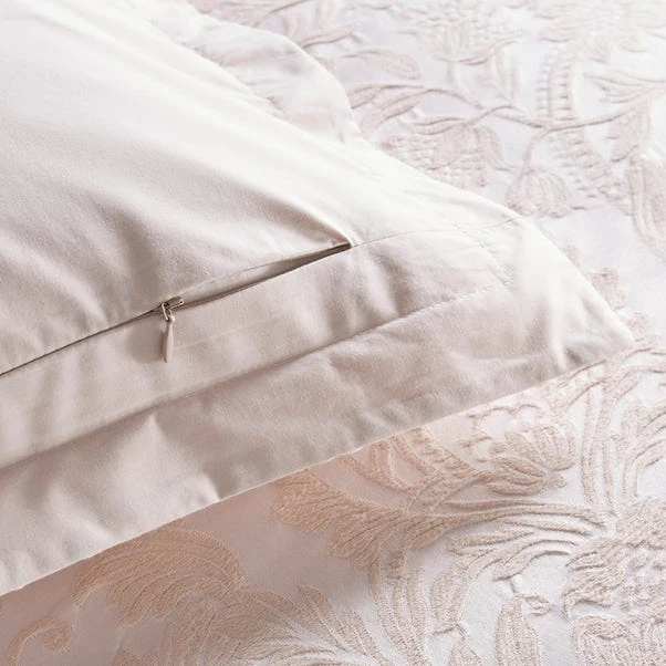 Dorma Winchester Champagne Oxford Pillowcase Pair 6 Dorma Winchester Champagne Oxford Pillowcase Pair - Image 4