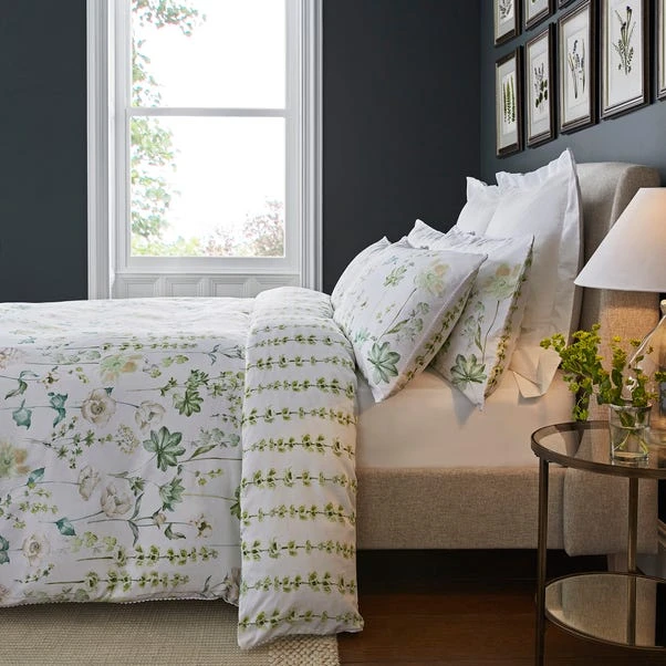 Dorma Flora Botanica Cotton Duvet Cover And Pillowcase Set 5 Dorma Flora Botanica Cotton Duvet Cover And Pillowcase Set - Image 3