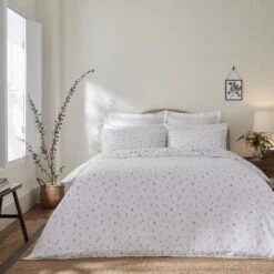 Dorma Wildflower Mauve Cotton Duvet Cover And Pillowcase Set 9 Dorma Wildflower Mauve Cotton Duvet Cover And Pillowcase Set -Bed Linings Store 30799104 alt01