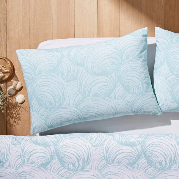 Natural History Museum Venus Shell Seafoam Duvet Cover And Pillowcase Set 6 Natural History Museum Venus Shell Seafoam Duvet Cover And Pillowcase Set - Image 4