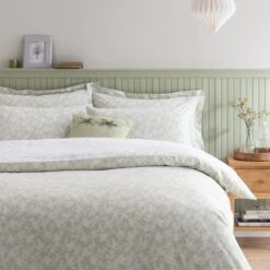 Dunelm Bexley Floral Sage Duvet Cover And Pillowcase Set 10 Dunelm Bexley Floral Sage Duvet Cover And Pillowcase Set -Bed Linings Store 30807714 alt02