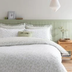 Dunelm Bexley Floral Sage Duvet Cover And Pillowcase Set 11 Dunelm Bexley Floral Sage Duvet Cover And Pillowcase Set -Bed Linings Store 30807714 alt03