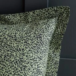 Dunelm Paradise Spot Green Oxford Pillowcase 6 Dunelm Paradise Spot Green Oxford Pillowcase -Bed Linings Store 30807726 alt01