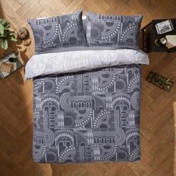 Natural History Museum Waterhouse Charcoal Duvet Cover And Pillowcase Set