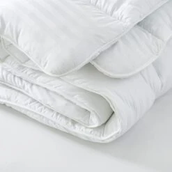 Hotel Luxury Cotton 13.5 Tog Duvet 9 Hotel Luxury Cotton 13.5 Tog Duvet -Bed Linings Store 30807948 alt03