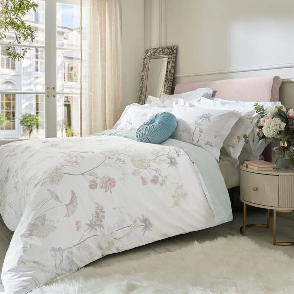 Holly Willoughby Nia Floral Pastel Cotton Oxford Pillowcase 4 Holly Willoughby Nia Floral Pastel Cotton Oxford Pillowcase - Image 2