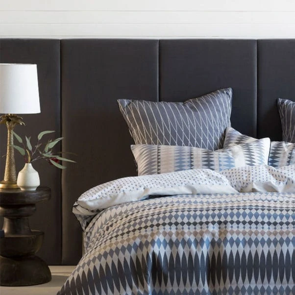 Linen House Northbook Indigo 100% Cotton Duvet Cover & Pilowcase Set 4 Linen House Northbook Indigo 100% Cotton Duvet Cover & Pilowcase Set - Image 2